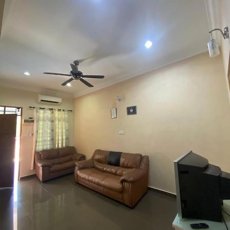 Rumah Penginapan Tok Ma Marang Luaran gambar
