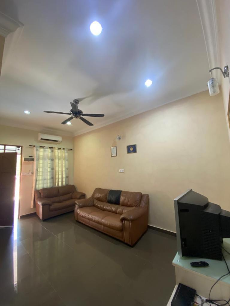 Rumah Penginapan Tok Ma Marang Luaran gambar