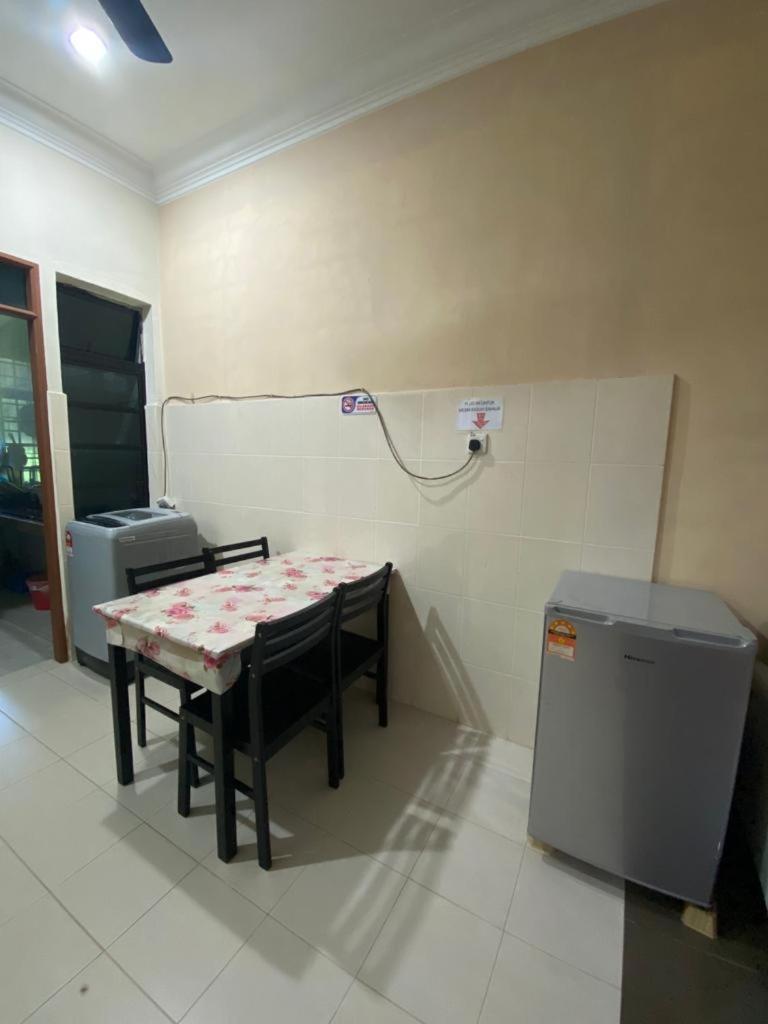 Rumah Penginapan Tok Ma Marang Luaran gambar